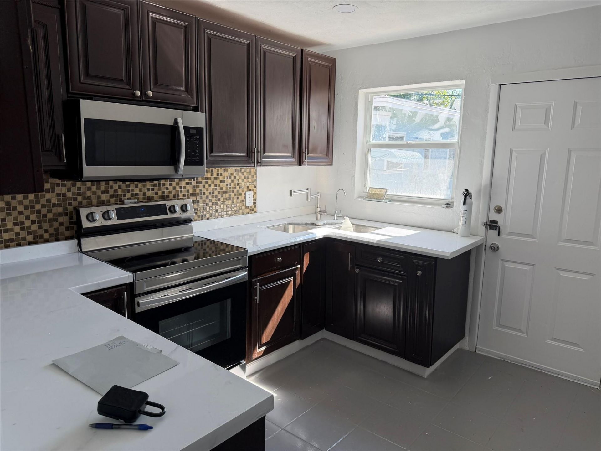 1006 NW 112th Terrace, Miami, FL 33168 Photo