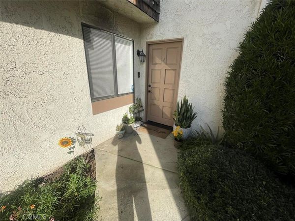 950 W Lambert, Unit 4, La Habra, CA 90631