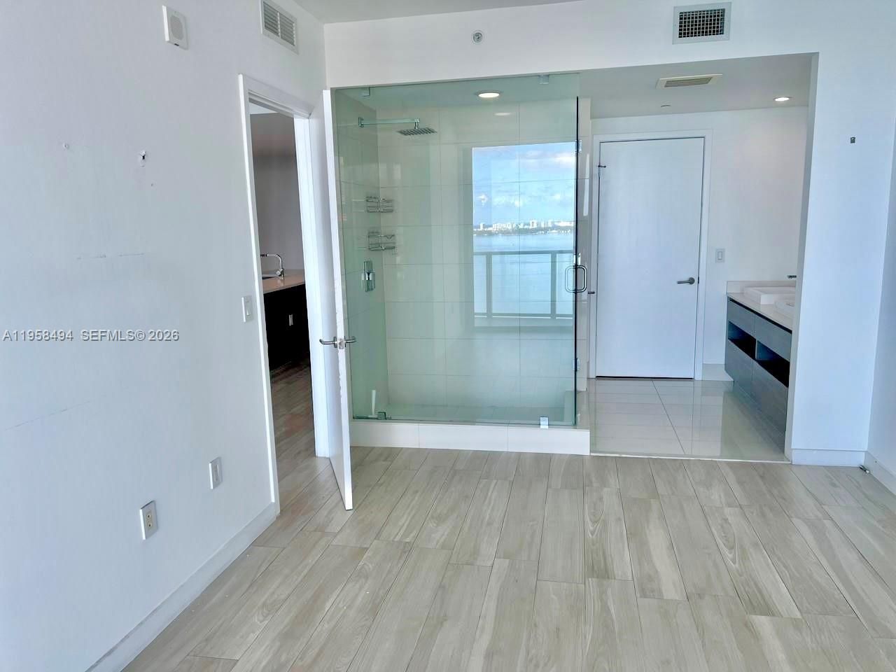 460 NE 28th St, Unit 2603, Miami, FL 33137 Photo
