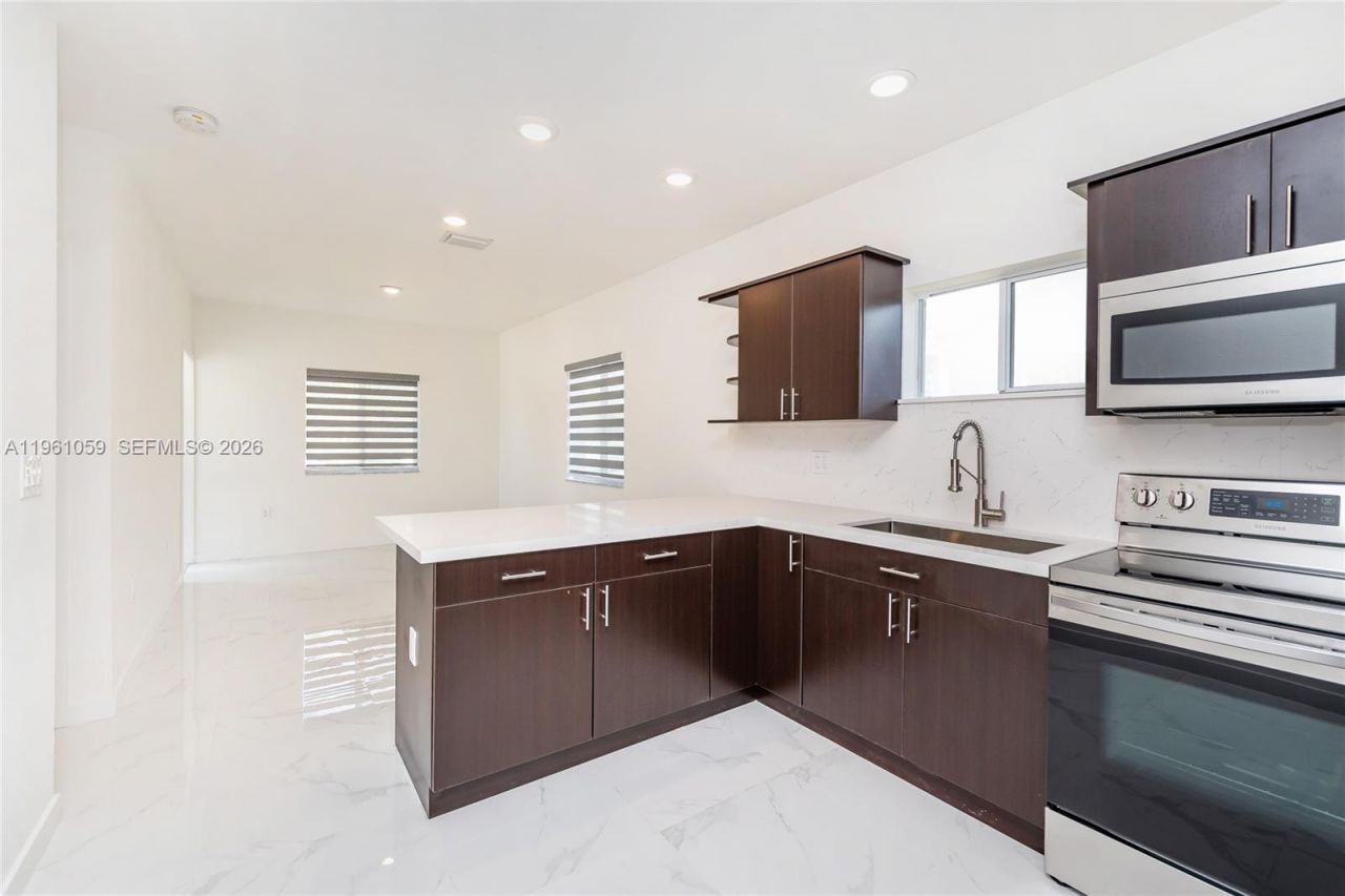 4803 NW 23rd Ave , Miami, FL 33142 Photo