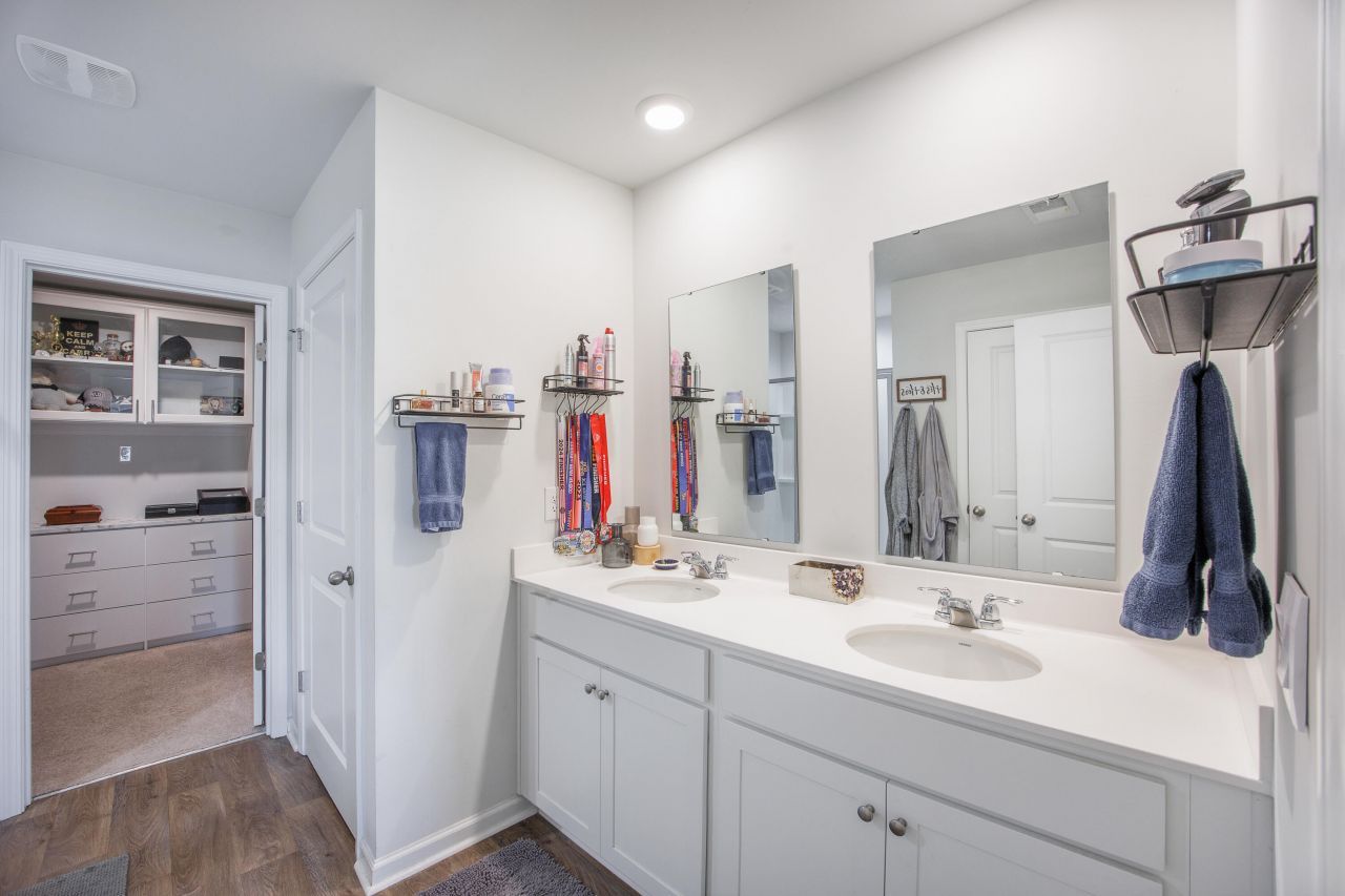 364 Lake Ridge Boulevard Photo 19