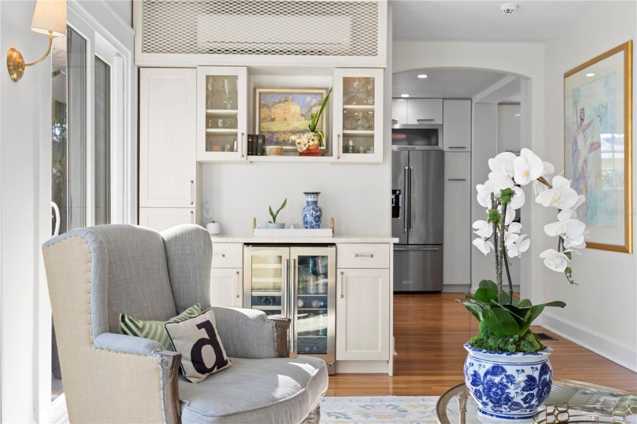 936 17th Avenue Ne, Saint Petersburg, FL 33704 Photo