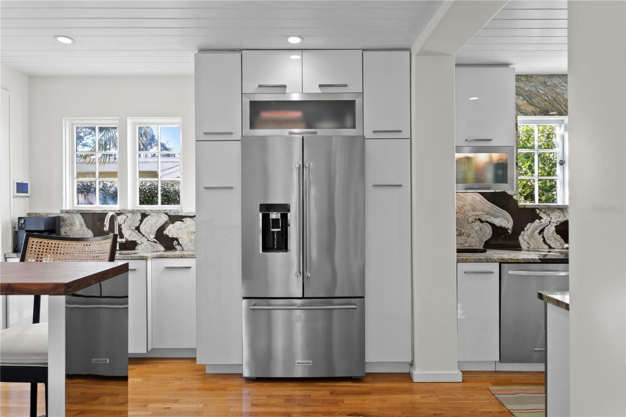 936 17th Avenue Ne, Saint Petersburg, FL 33704 Photo