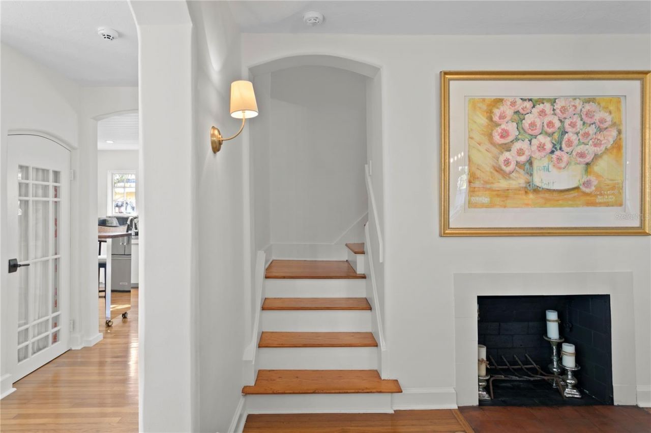 936 17th Avenue Ne, Saint Petersburg, FL 33704 Photo