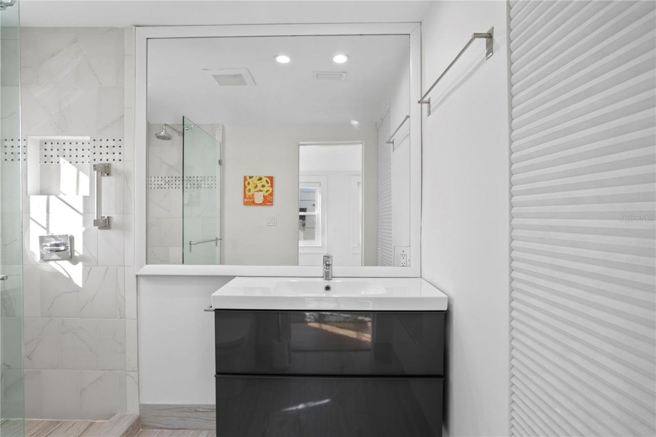 936 17th Avenue Ne, Saint Petersburg, FL 33704 Photo