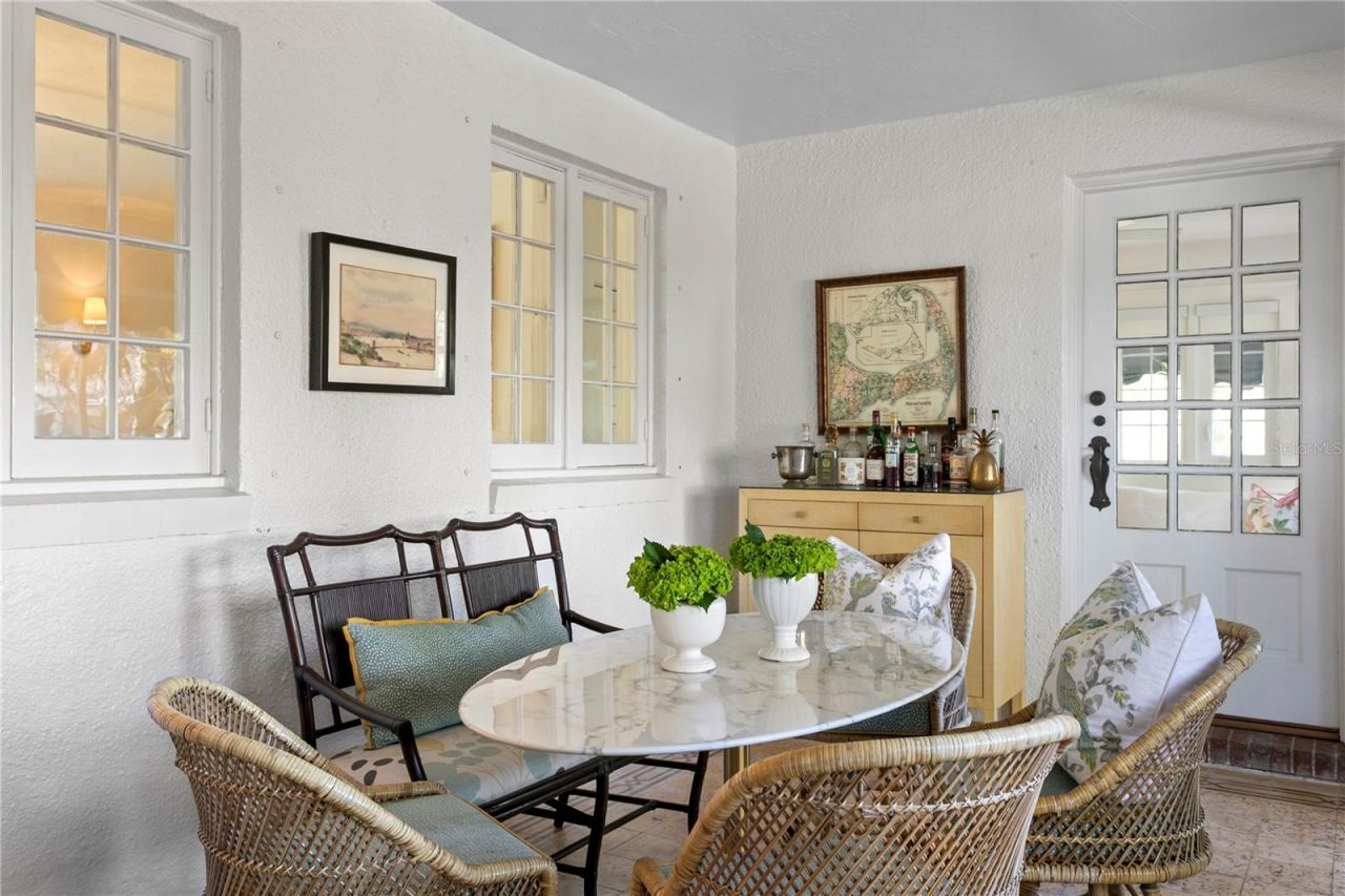 936 17th Avenue Ne, Saint Petersburg, FL 33704 Photo