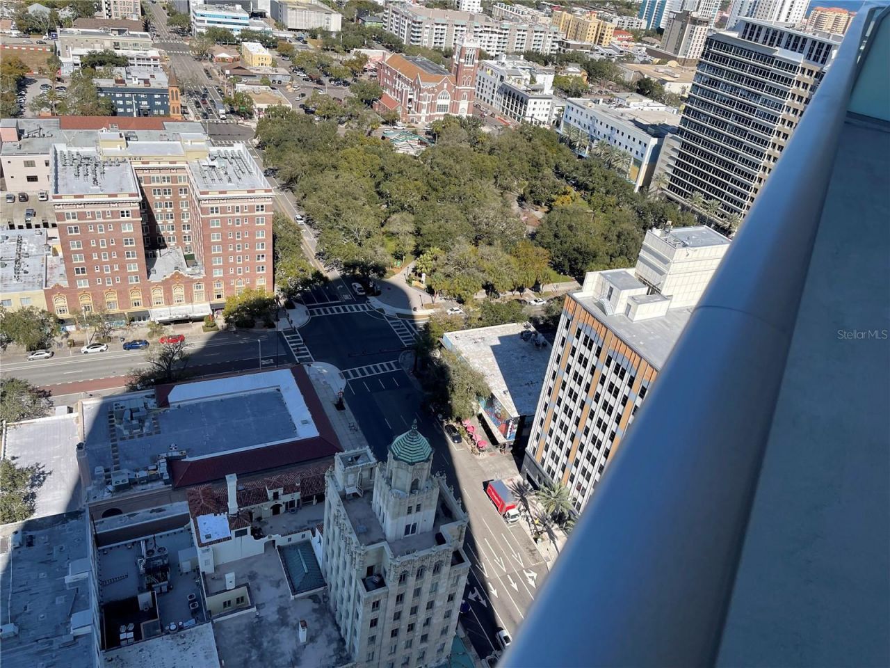 400 Central Ave, Unit 2708, Saint Petersburg, FL 33701 Photo