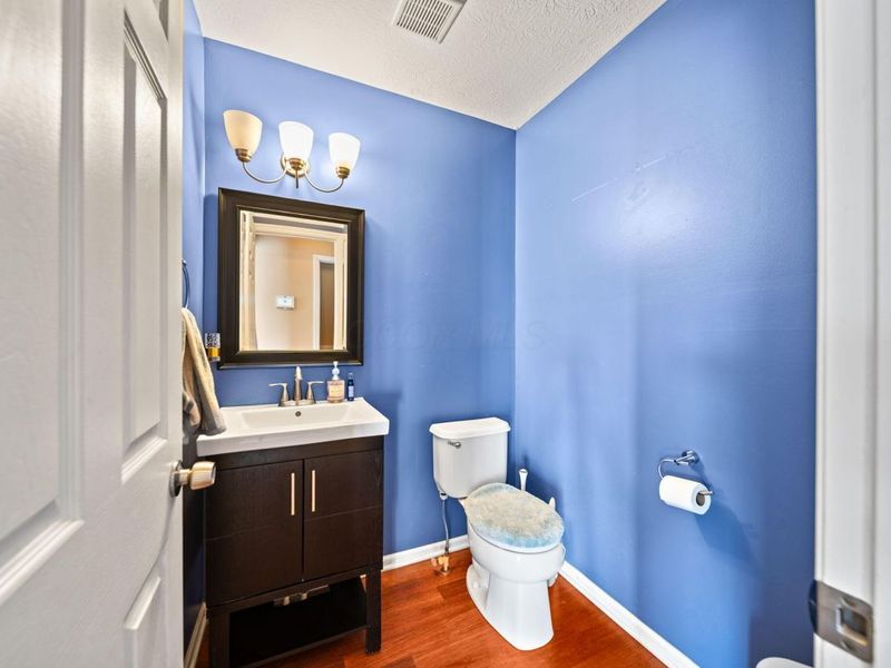 657 Norfolk Square S, Pickerington, OH 43147 Photo 18