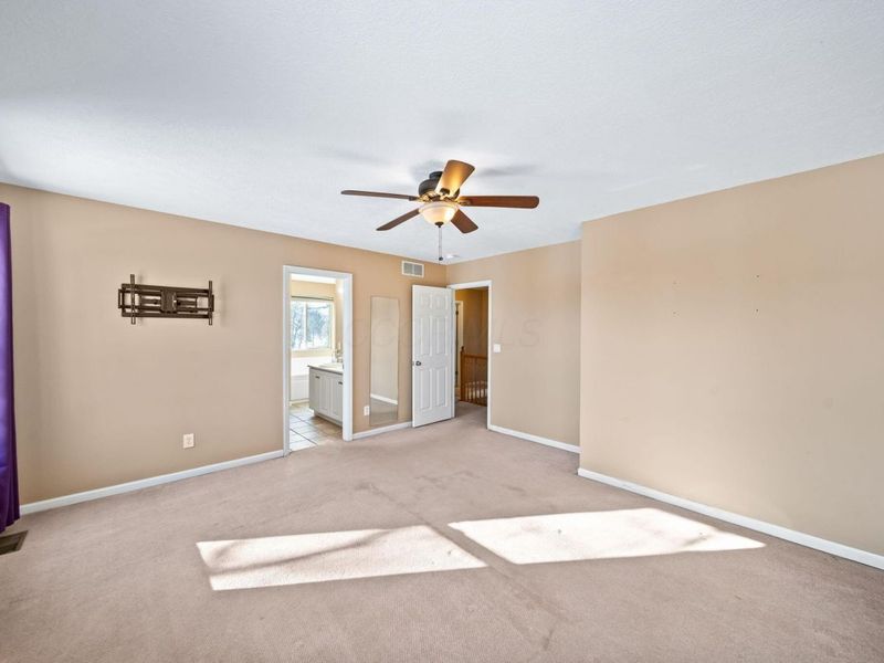 657 Norfolk Square S, Pickerington, OH 43147 Photo 25