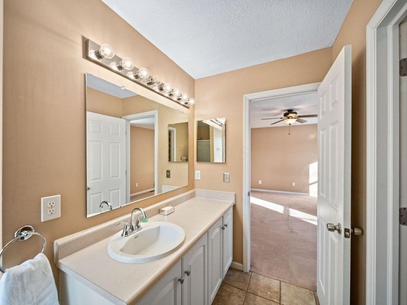 657 Norfolk Square S, Pickerington, OH 43147 Photo 29