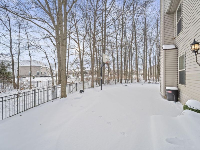 657 Norfolk Square S, Pickerington, OH 43147 Photo 50