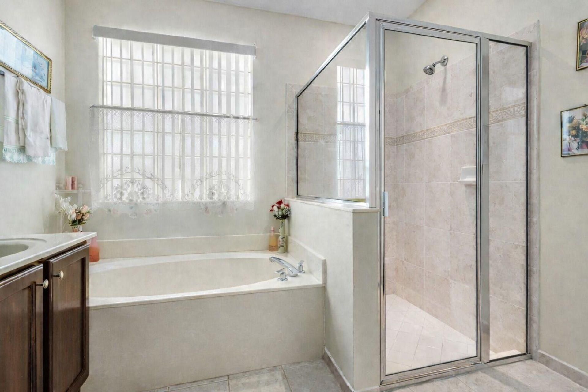 21196 Via Ventura, Boca Raton, FL 33433 Photo