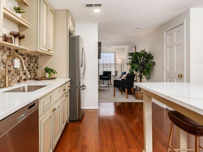 5301 Indianola Avenue, Columbus, OH 43214 Photo 7