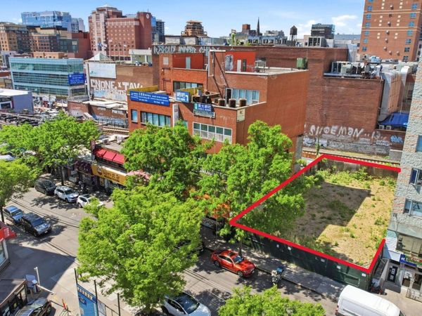 13625 41st Avenue, Flushing, NY 11355