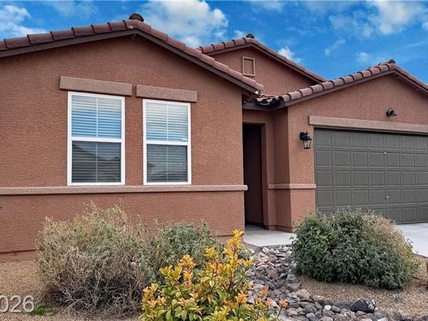 3543 E Malheur Avenue, Pahrump, NV 89061