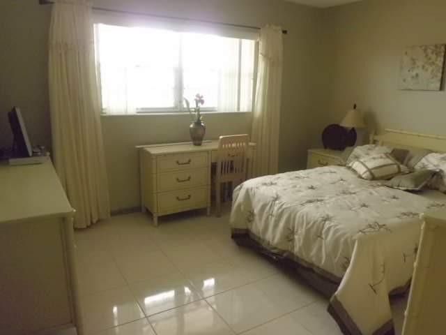 901 NE 14th Avenue, Unit 607, Hallandale Beach, FL 33009 Photo