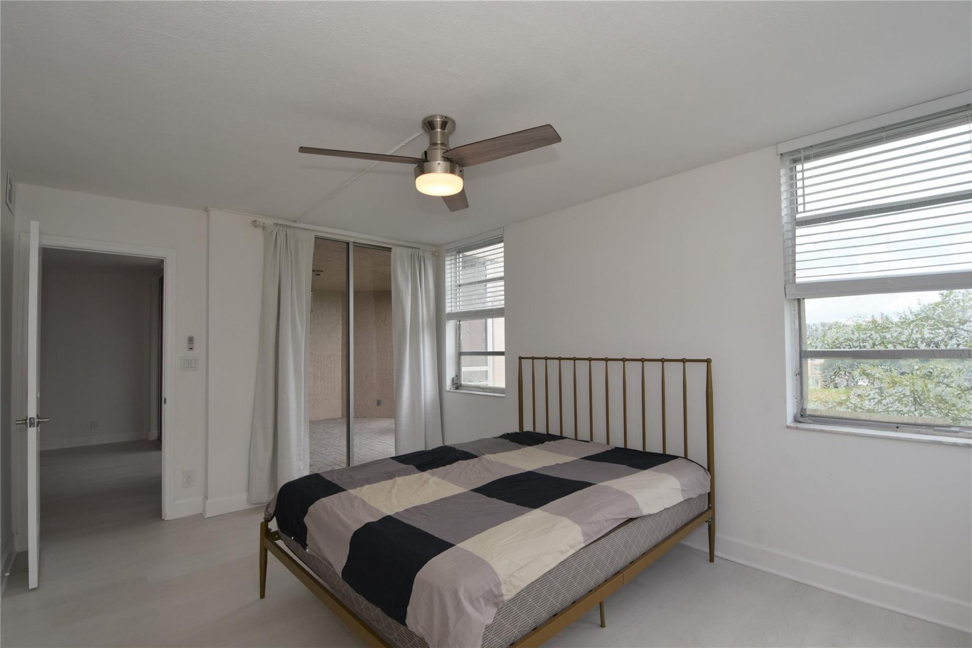 1831 Sabal Palm Dr, Unit 407, Davie, FL 33324 Photo