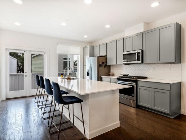 814 N Bluff DR, Unit 95, Austin, TX 78745