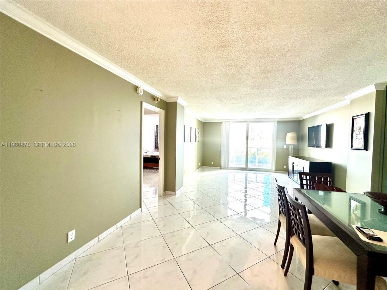 1904 S Ocean Dr, Unit 701, Hallandale Beach, FL 33009 Photo