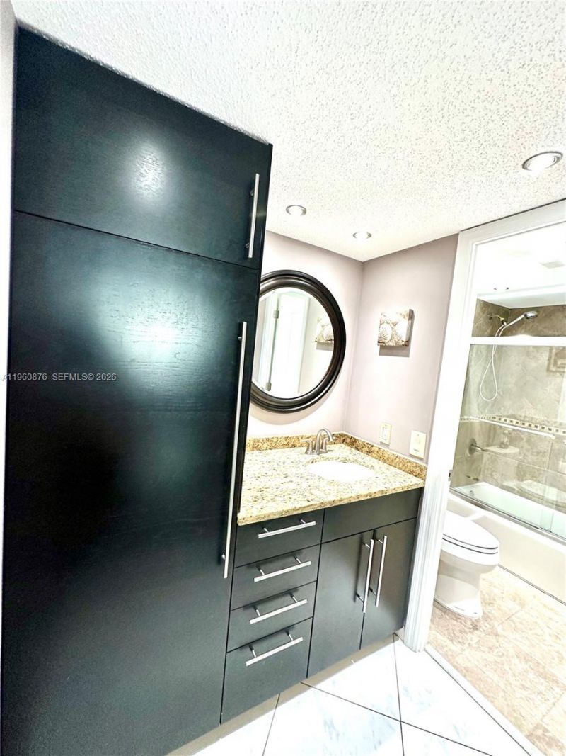 1904 S Ocean Dr, Unit 701, Hallandale Beach, FL 33009 Photo