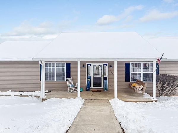 760 S Rhode Island, Wellston, OH 45692