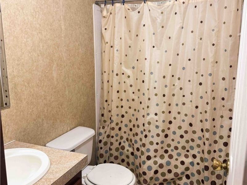 281 W Washington Street, Nelsonville, OH 45764 Photo 8