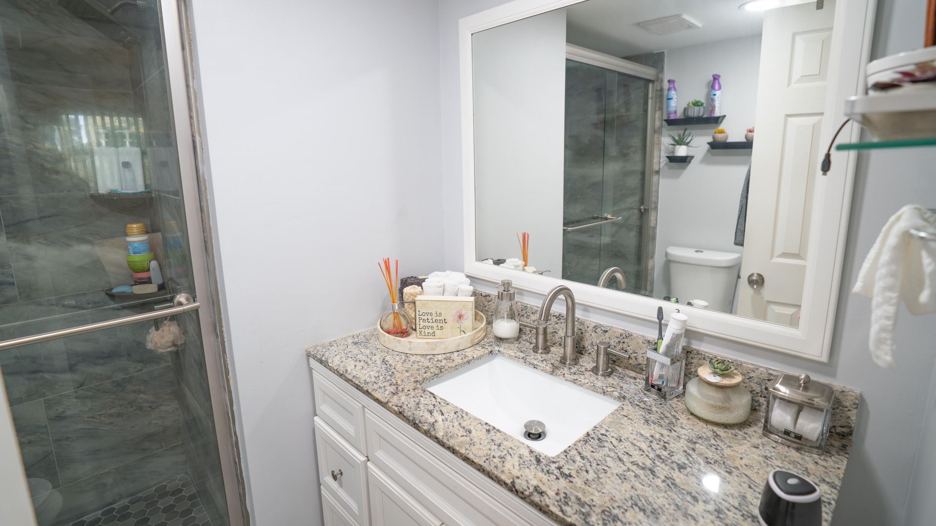 8285 Sunrise Lakes Boulevard, Unit 110, Sunrise, FL 33322 Photo