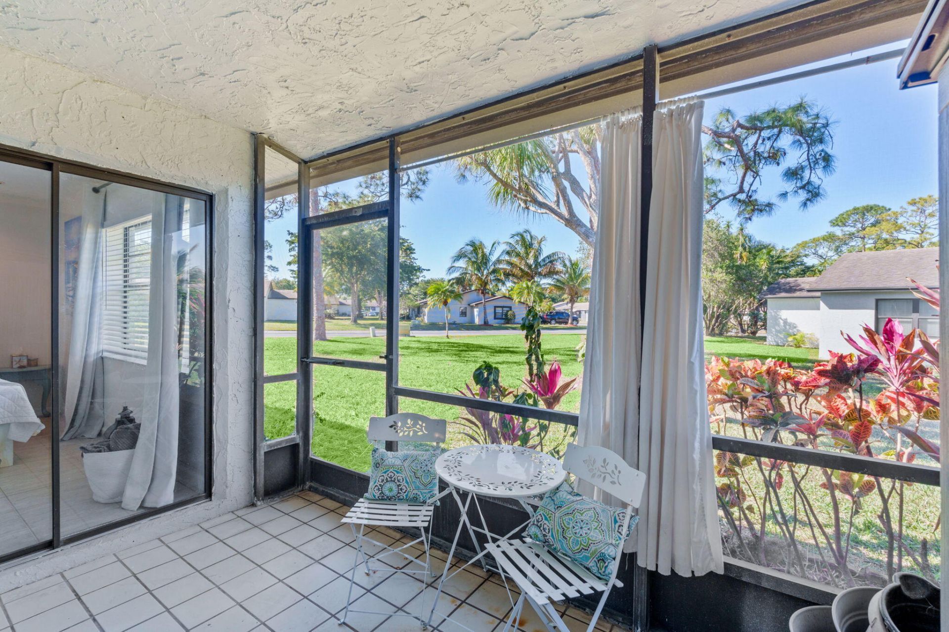 40 Seminole Court E, Royal Palm Beach, FL 33411 Photo