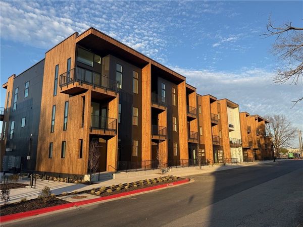 905 SE 4th Street, Unit 206, Bentonville, AR 72712