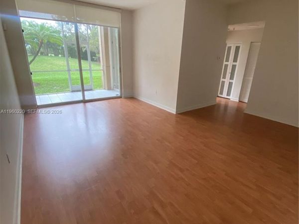 9755 NW 52nd St , Unit 110, Doral, FL 33178