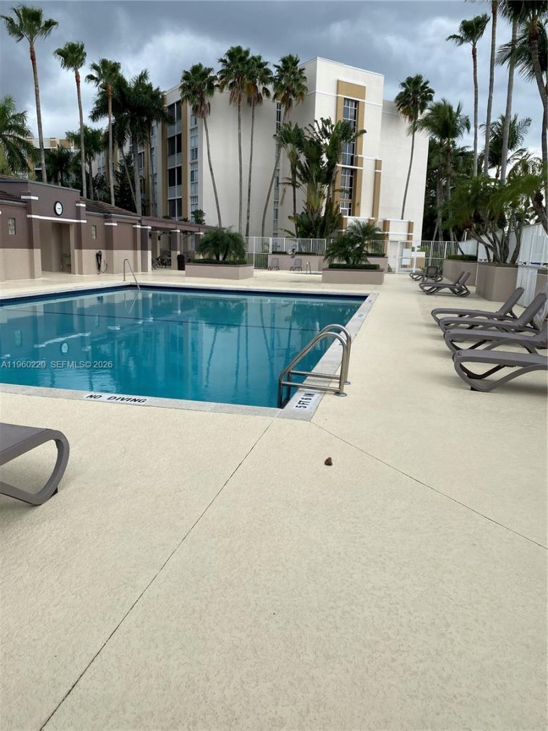 9755 NW 52nd St , Unit 110, Doral, FL 33178 Photo