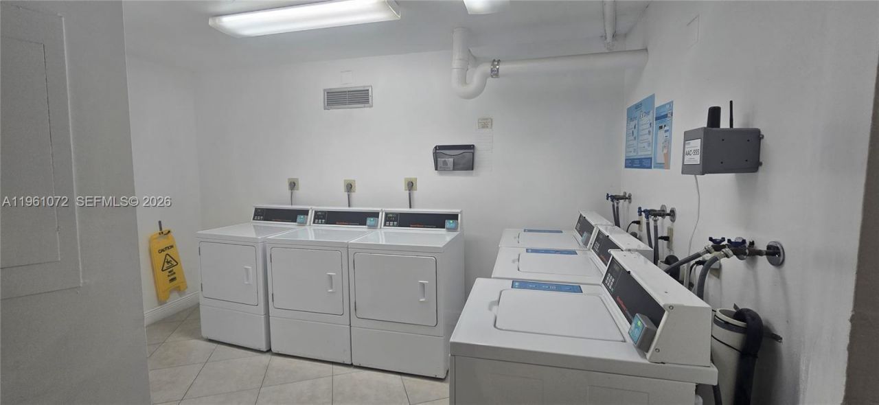 1200 Saint Charles Pl, Unit 207, Pembroke Pines, FL 33026 Photo