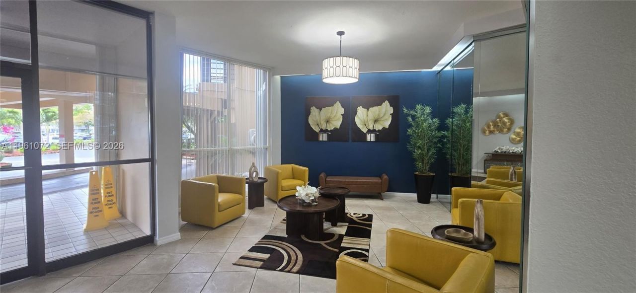 1200 Saint Charles Pl, Unit 207, Pembroke Pines, FL 33026 Photo