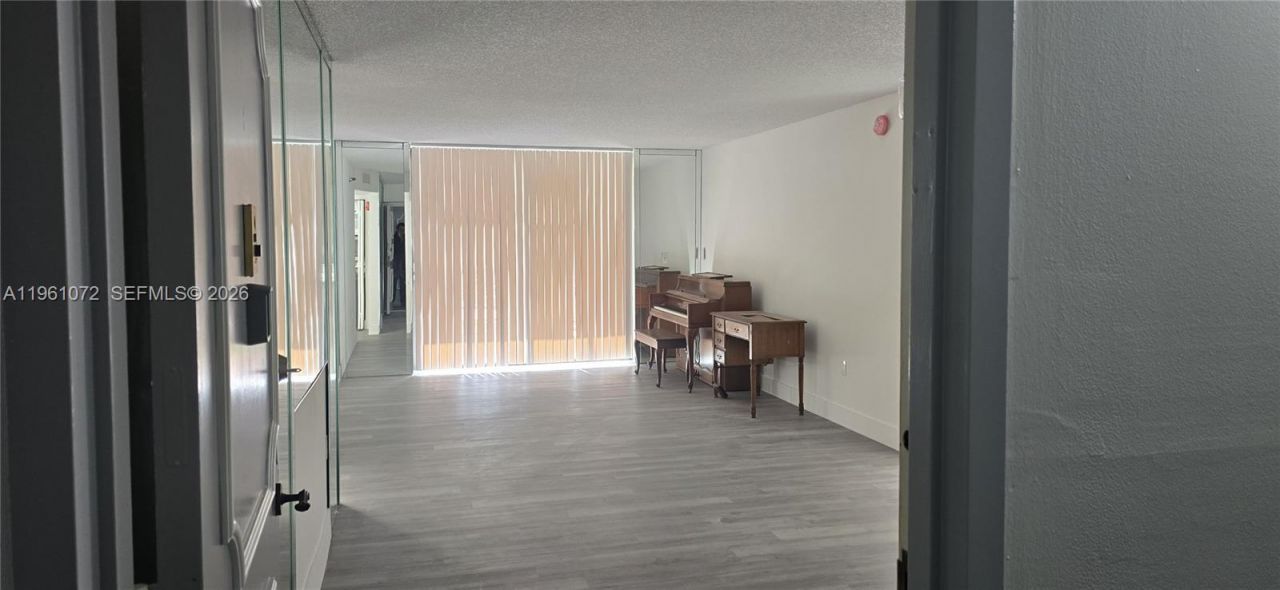 1200 Saint Charles Pl, Unit 207, Pembroke Pines, FL 33026 Photo