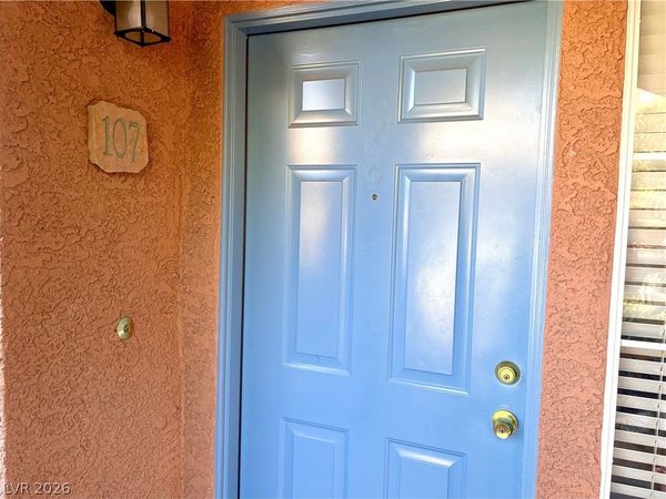 10553 Pine Glen Avenue, Unit 107, Las Vegas, NV 89144