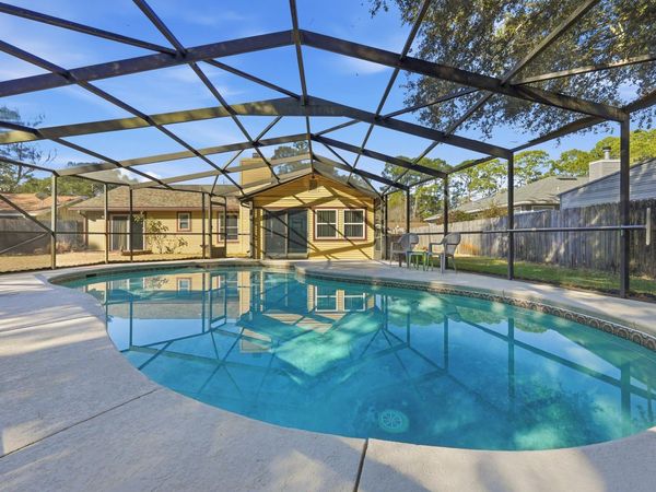 913 Nutmeg Avenue, Niceville, FL 32578