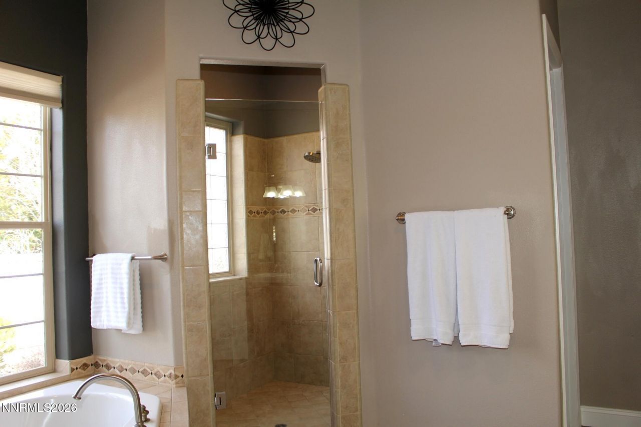 5025 Landy Bank Court, Reno, NV 89519 Photo