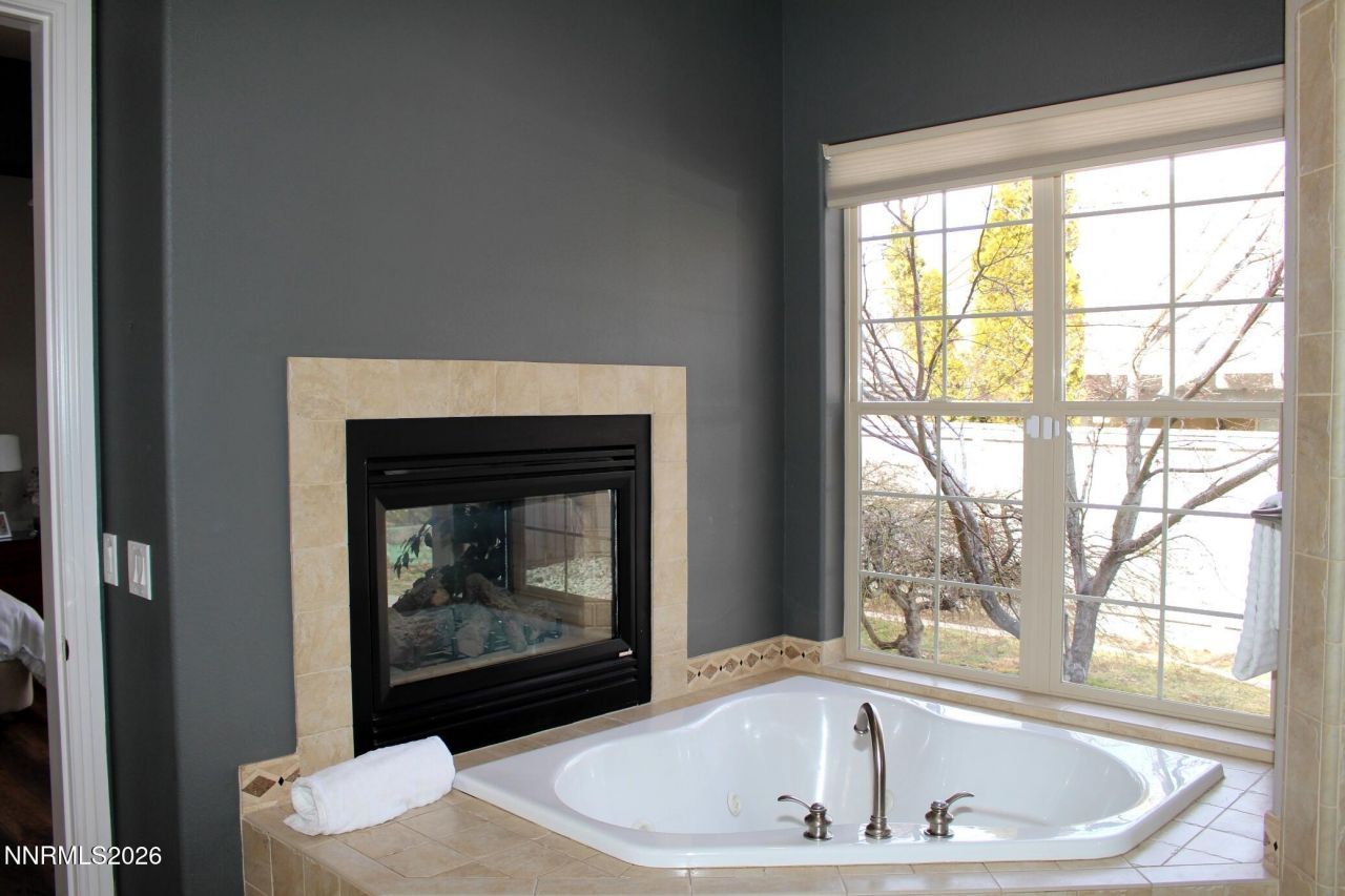 5025 Landy Bank Court, Reno, NV 89519 Photo