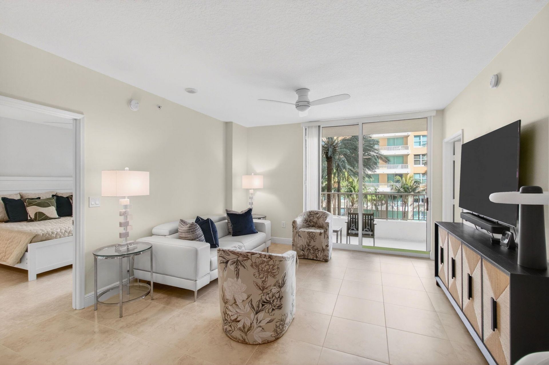 625 Casa Loma Boulevard, Unit 403, Boynton Beach, FL 33435 Photo