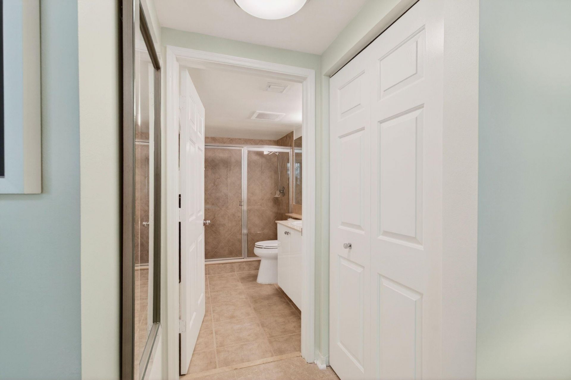 625 Casa Loma Boulevard, Unit 403, Boynton Beach, FL 33435 Photo