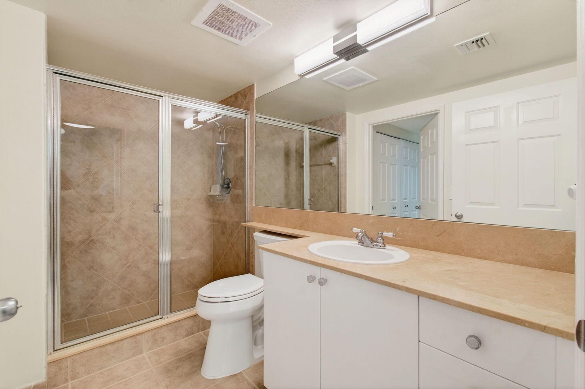 625 Casa Loma Boulevard, Unit 403, Boynton Beach, FL 33435 Photo