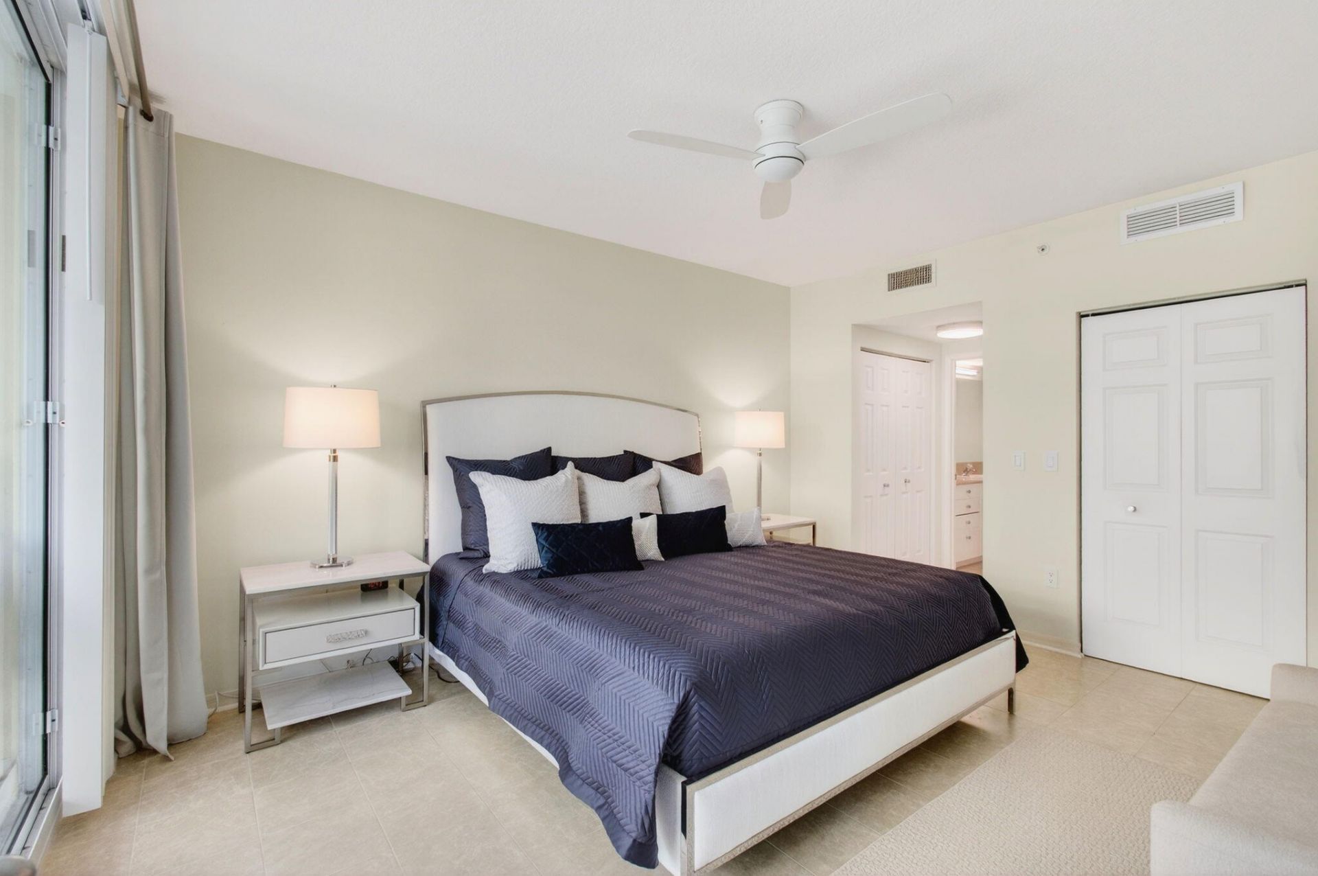 625 Casa Loma Boulevard, Unit 403, Boynton Beach, FL 33435 Photo