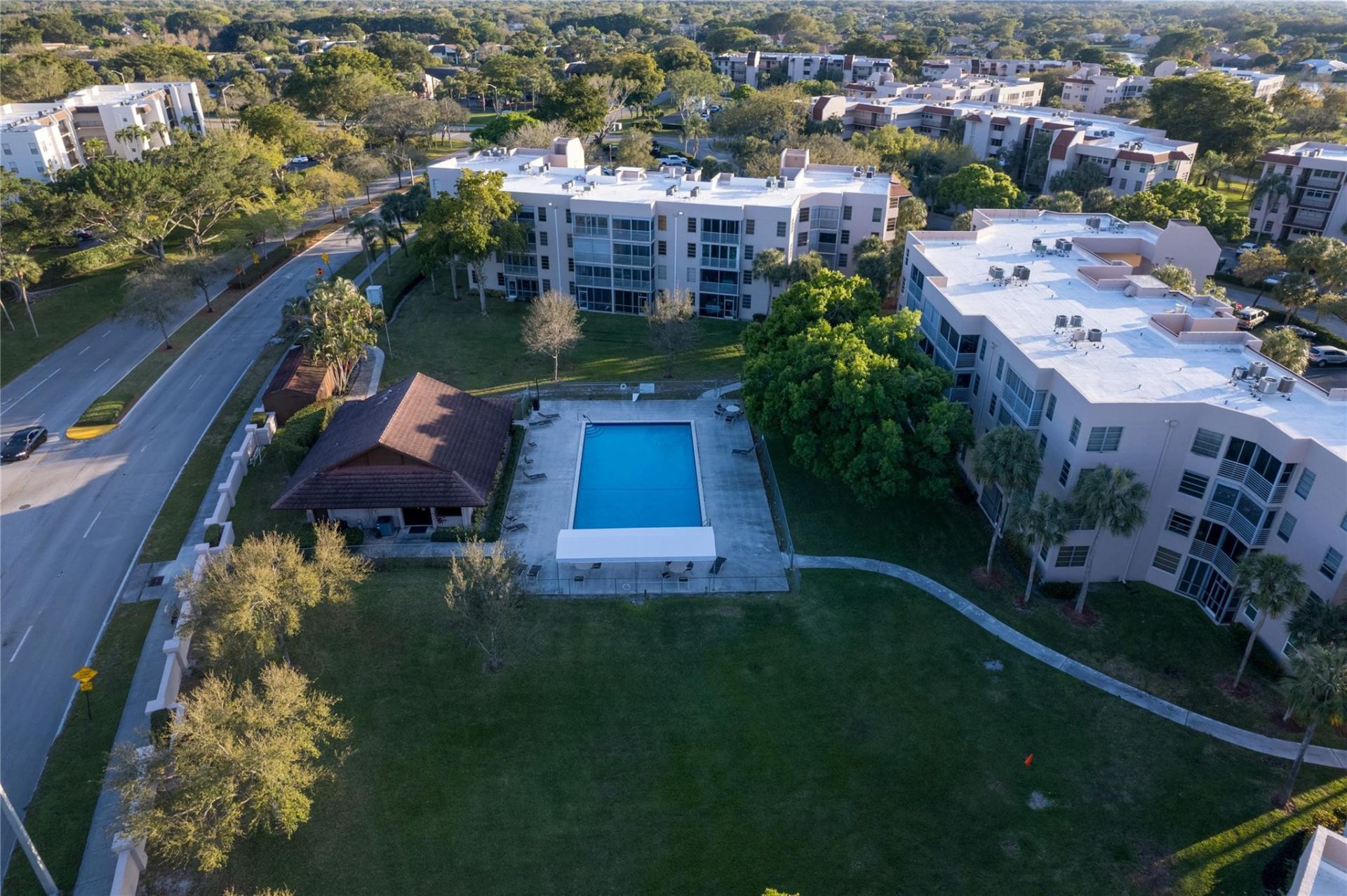 9531 Seagrape Drive, Unit 205, Davie, FL 33324 Photo