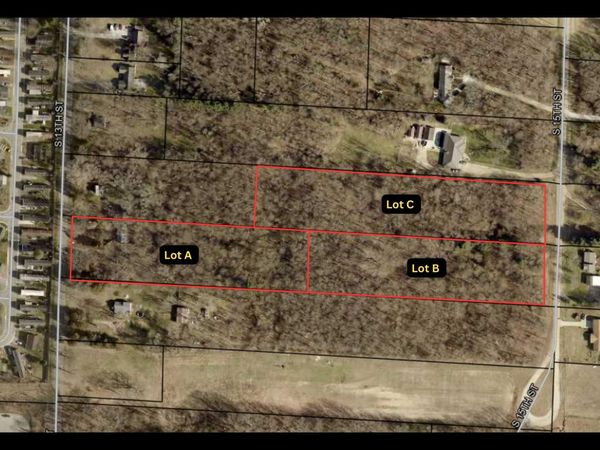 2103 S 13th Street, Niles, MI 49120