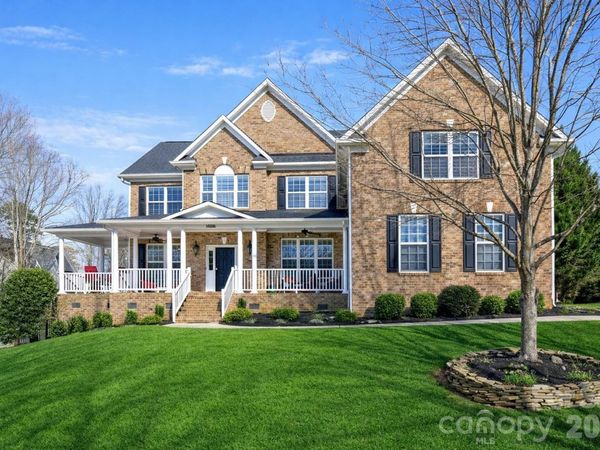 10205 Treetop Lane, Cornelius, NC 28031