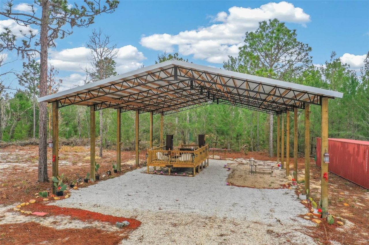 419 Lily Trail, Interlachen, FL 32148 Photo