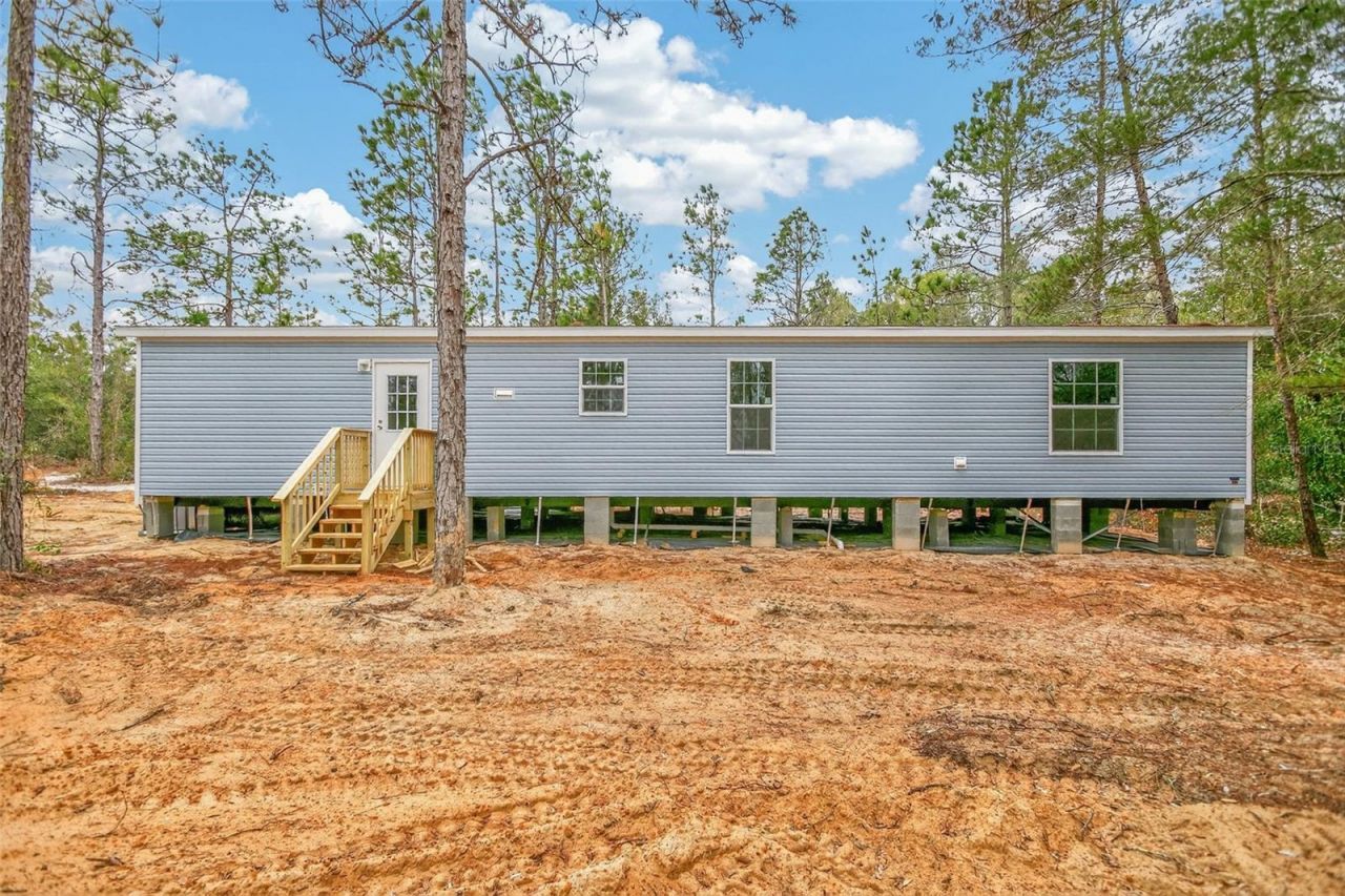 419 Lily Trail, Interlachen, FL 32148 Photo