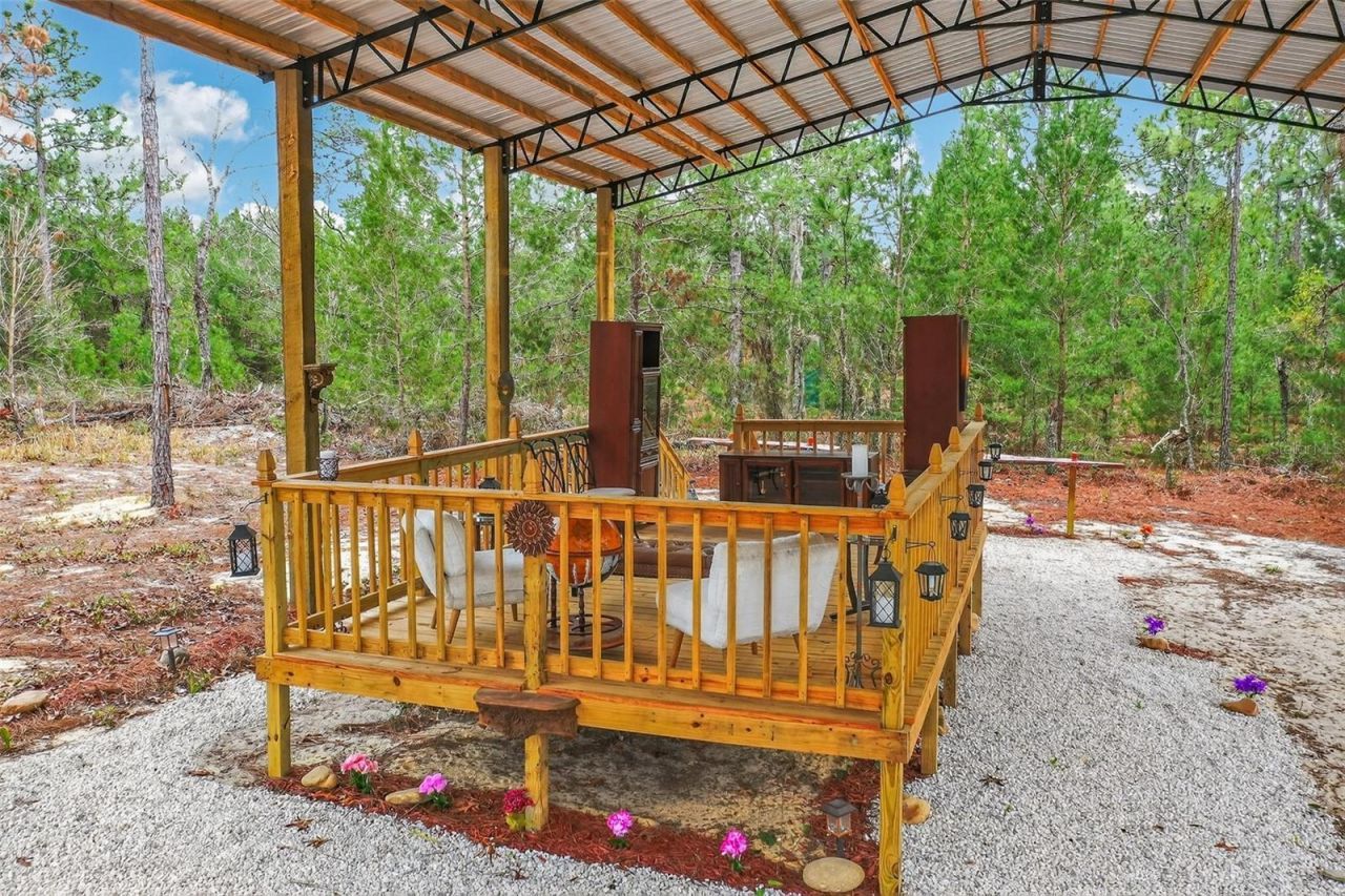 419 Lily Trail, Interlachen, FL 32148 Photo