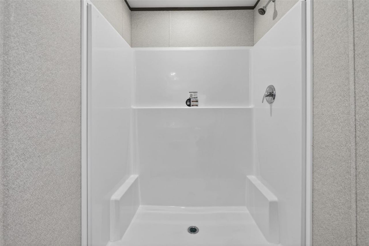 419 Lily Trail, Interlachen, FL 32148 Photo