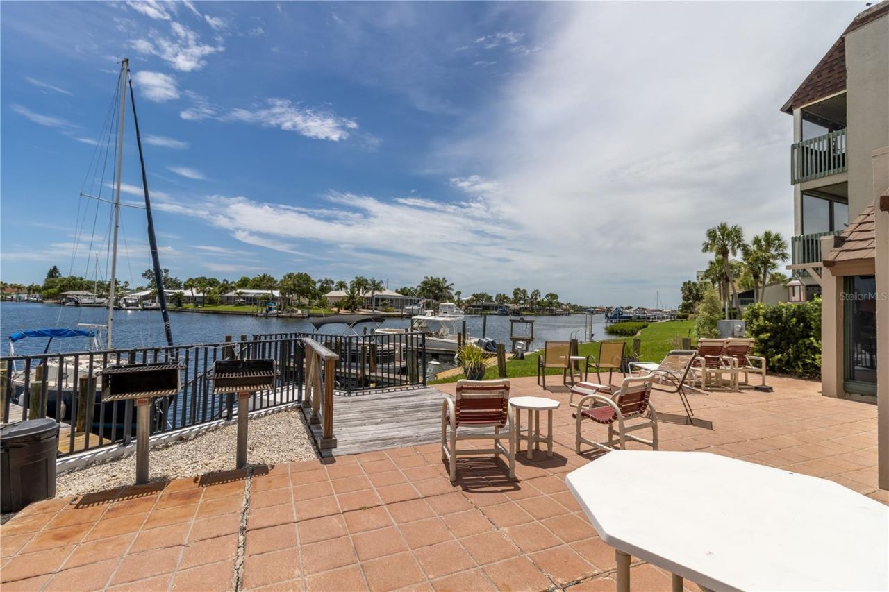 1028 Apollo Beach Boulevard, Unit 23, Apollo Beach, FL 33572 Photo